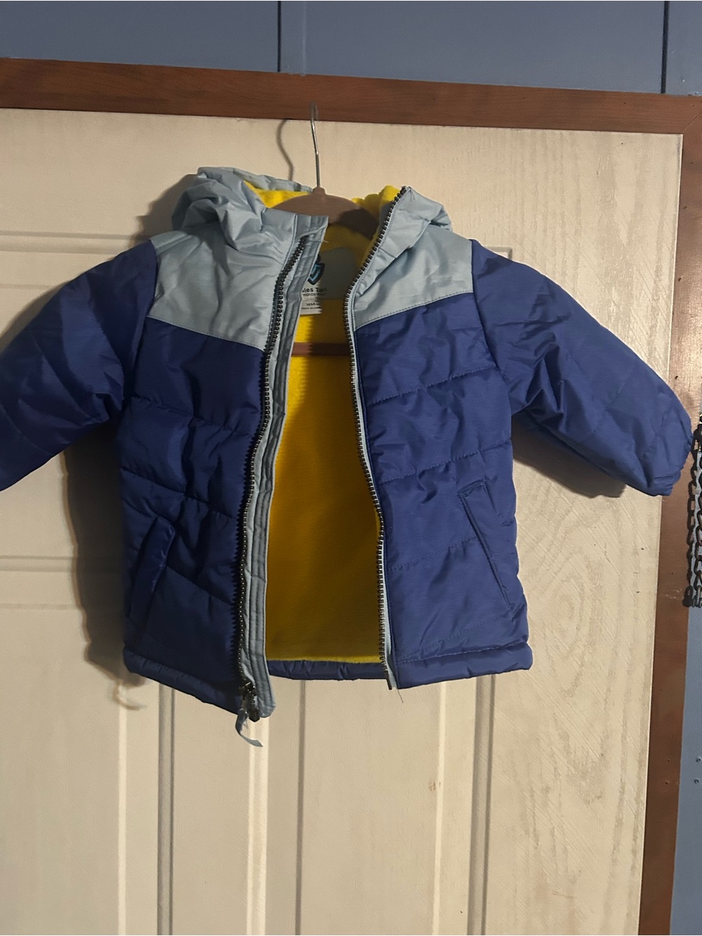Whales Tail Performance Wear Size 18 Month Zip Up 2 Tone Blue Jacket With Hoodie